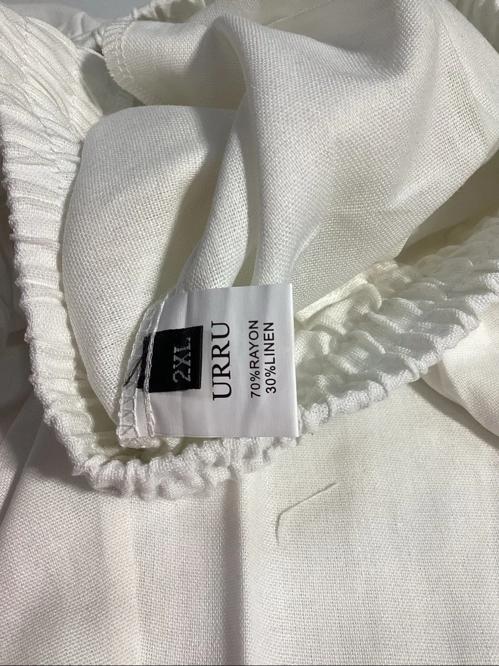 URRU 2Piece white suit